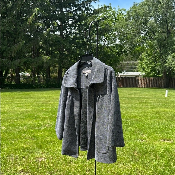 Croft & Barrow Elegant Gray Women's Cape Coat Jacket 1X EUC - Picture 2 of 8